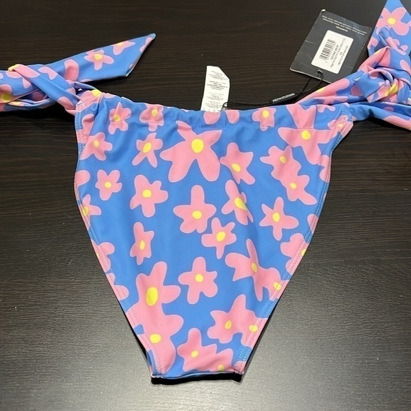 Pretty little thing pastel pink floral tie swim bottom - Picture 3 of 6